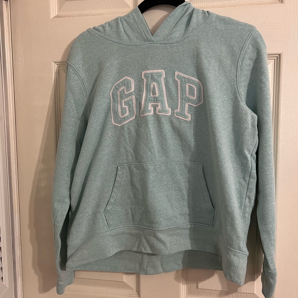 GAP Sweater